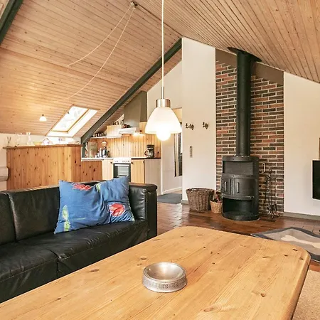 Casa de Férias 5 Person In Martofte-by Traum
