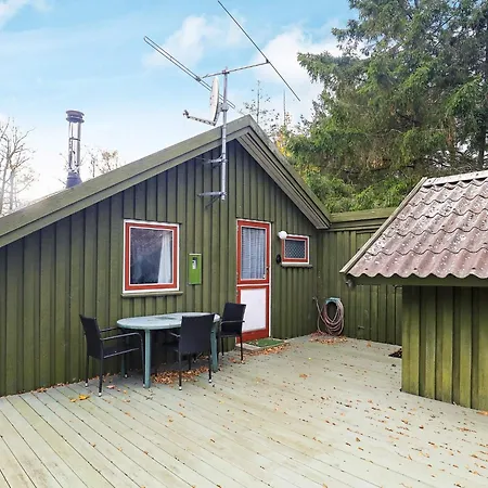 5 Person In Martofte-by Traum