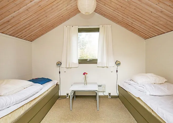 5 Person In Martofte-by Traum Nordskov